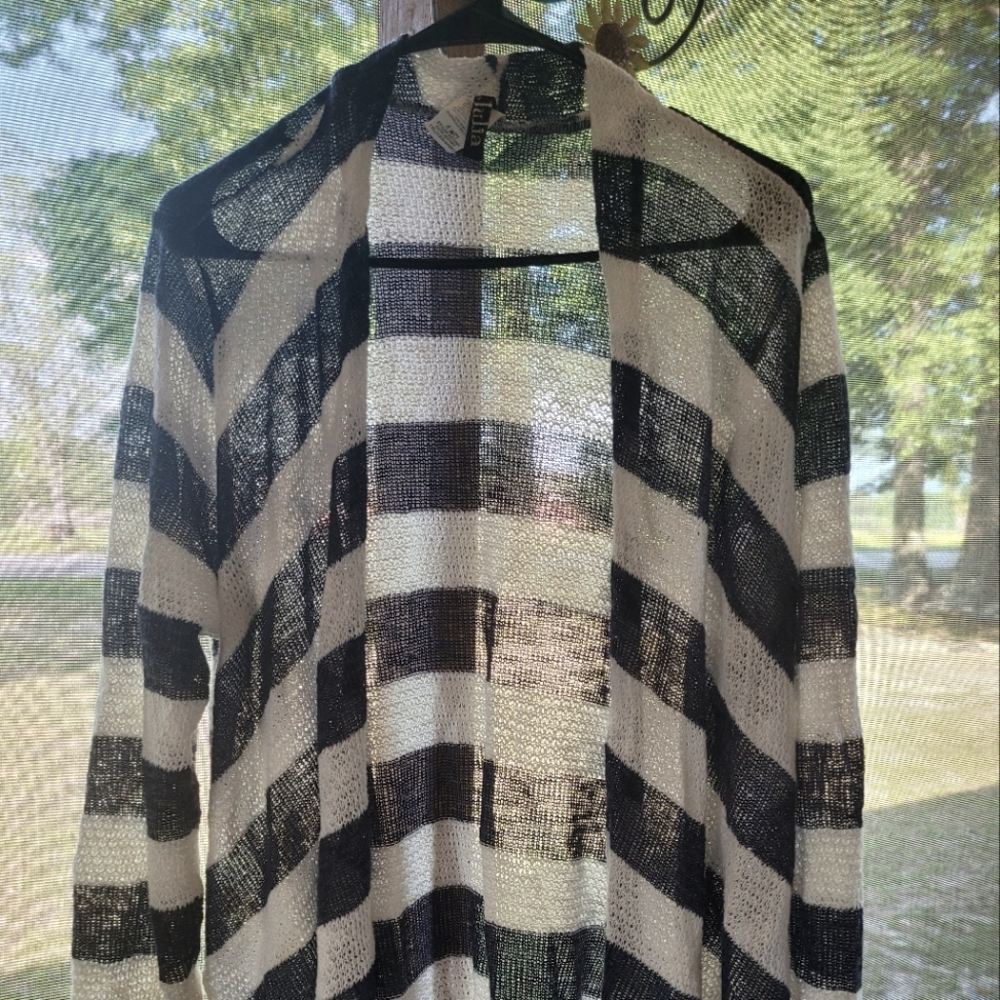 Womens Cardigan Size XL